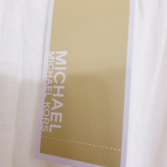 Michael Kors Smocked Off-The-Shoulder Top Natural - Picture 5 of 8